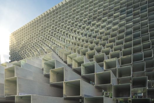 配图